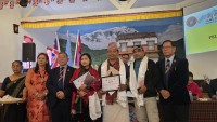 तमुधीं यूकेद्वारा कलाकार, पत्रकार, शिक्षक र विद्यार्थी सम्मानित