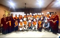 क्व्होलासोँथर पुगेर फर्केको तमु प्ये ल्हु संघ, यूकेको टोलीलाई पोखरामा भब्य स्वागत