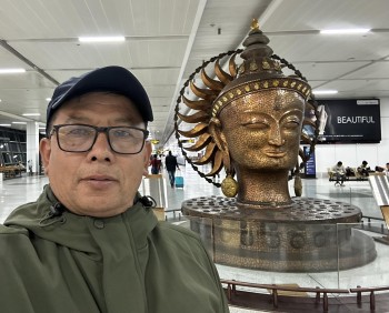 १२ दिनको बेलायत बसाइपछि स्वदेश फर्किए तमुधीं नेपालका अध्यक्ष हुम गुरुङ [तस्बिरहरु]