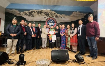 बेलायतमा गायिका प्रियाको बिदाइ : 'धेरै सहयोग गर्नुभयो, म ऋणी छु । कसरी गुन तिरुँ'