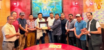 ‘अन्नपूर्ण पर्यटन पत्रकारिता पुरस्कार’ बाट पत्रकार भूपाल गुरुङ सम्मानित