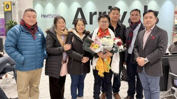 बेलायत आइपुगे लोकप्रिय गायक मौसम गुरुङ