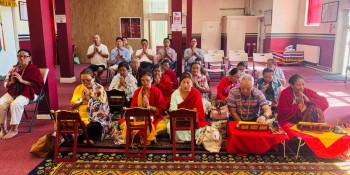बीसीसी गुम्बामा निर्मल पुर्जाको स्मृतिमा दीप प्रज्वलन तथा पूजापाठ