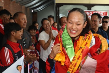 कराते वान प्रिमियर लिगमा ऐतिहासिक कास्य जितेकी एरिकालाई नेपालमा भव्य स्वागत 