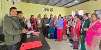 सहारालाई कृष्णटोल आमा समूहको ३० हजार ५०५ सहयोग