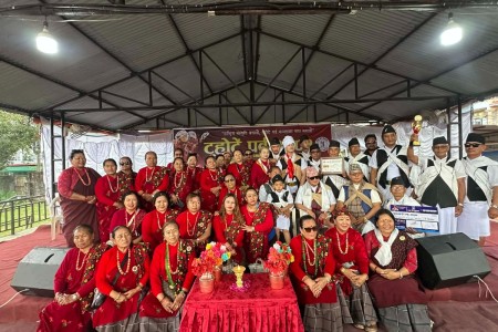 पोखरामा भव्य रूपले मनाइयो ट्होटें, झाँकीमा चिउली पाचे तमु समाज प्रथम