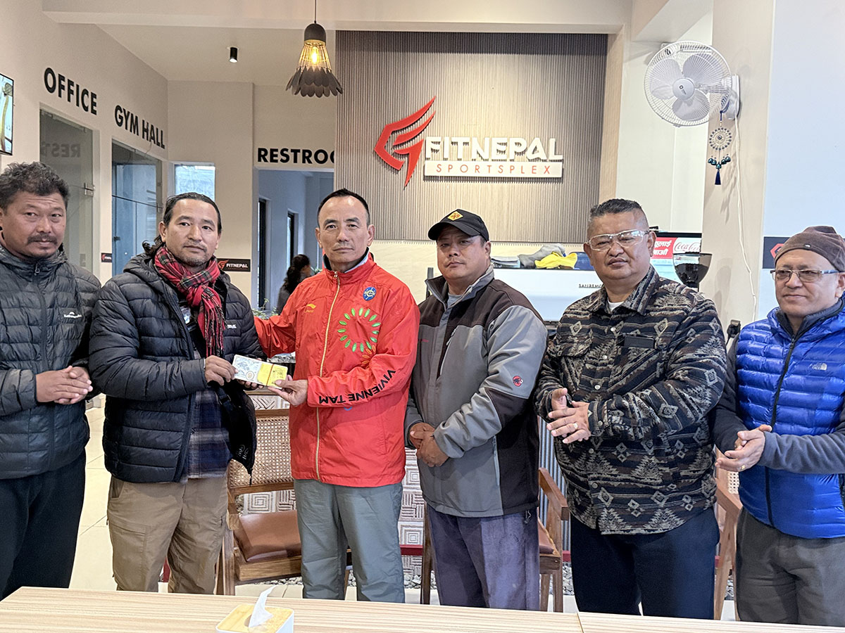 तुल्सीकुमार गुरूङद्वारा ‘स्पेसियल अवार्ड’मा प्राप्त रकम सहारा र एलजीलाई प्रदान